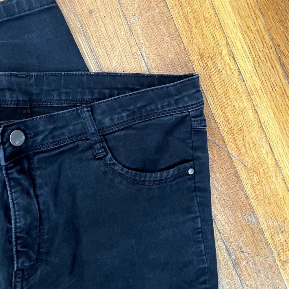 Kraus Jeans Black Pants Pockets Casual Everyday Comfortable Jeans Women Size 27 View 2